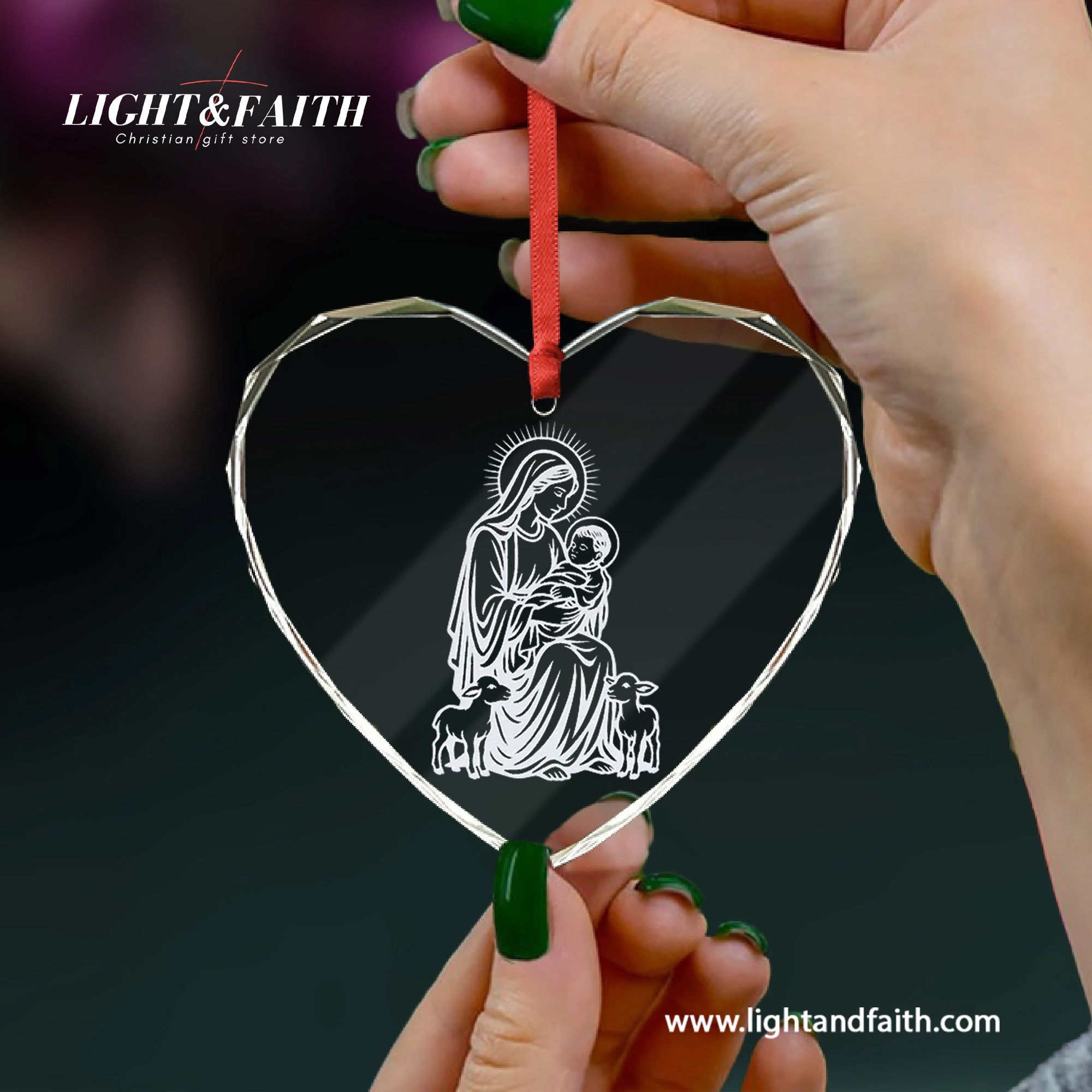 Virgin Mary and Baby Jesus Glass Ornament, Holy Family Christmas Decoration, Catholic Faith Gift, Religious Ornament, Christian Home Decor DCLAF72